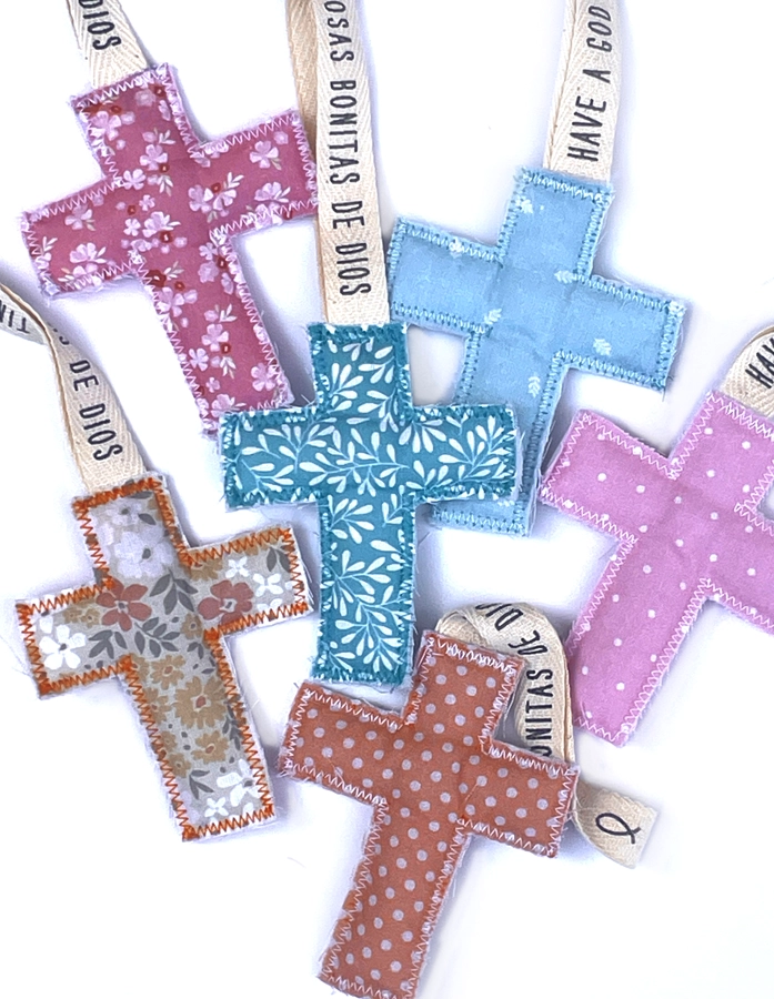 cruces tela convento variadas Cruz de tela del convento elaborado por monjas - Imagen 1