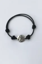 Pulsera escapulario Virgen del Carmen cuero