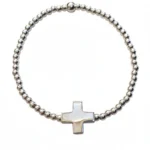 Pulsera de plata con cruz