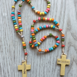 Rosario multicolor cuentas medianas