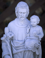 Estatua San Jose de piedra