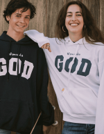 Sudadera con capucha All you need is God blanca - Imagen 4